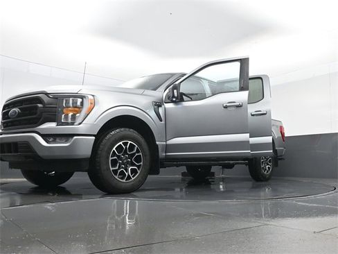 Used 2023 Ford F150 XLT w/ Equipment Group 302A High image 32
