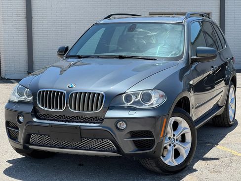 Used 2012 BMW X5 xDrive35d AWD/4WD image 2