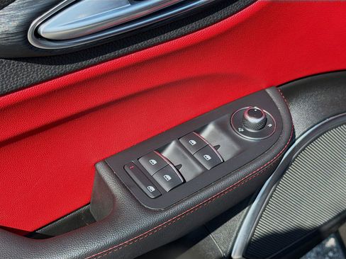 Used 2021 Alfa Romeo Giulia Sprint w/ Sun & Sound Package image 22