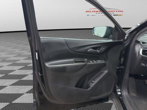 Used 2020 Chevrolet Equinox LT image 15