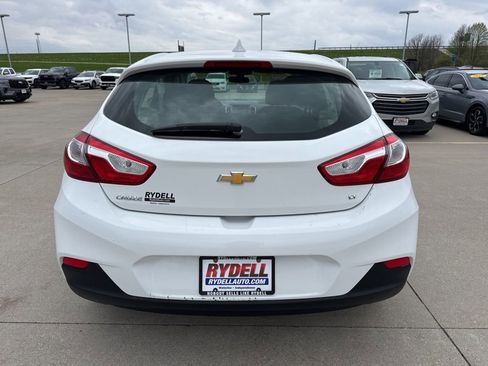 Used 2018 Chevrolet Cruze LT w/ Convenience Package FWD image 30