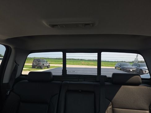 Used 2018 GMC Sierra 1500 SLT AWD/4WD image 16