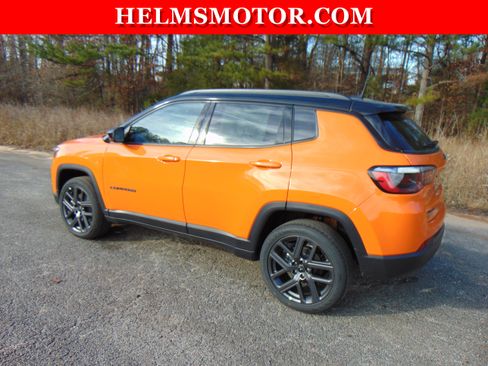 New 2026 Jeep Compass Limited AWD/4WD image 6