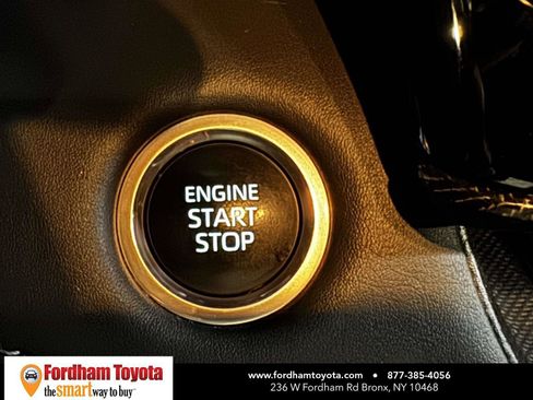 Used 2024 Toyota Highlander XSE AWD/4WD image 23