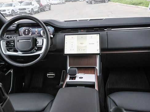 New 2025 Land Rover Range Rover SE AWD/4WD image 21