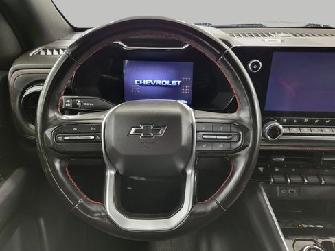 Used 2023 Chevrolet Colorado Z71 w/ Z71 Convenience Package 2 image 5