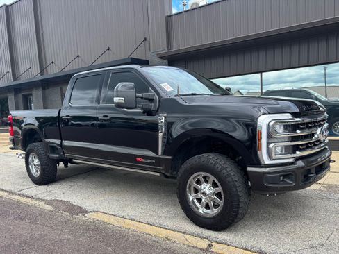 Used 2024 Ford F250 King Ranch w/ Tremor Off-Road Package AWD/4WD image 3