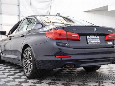 Used 2019 BMW 540i xDrive w/ Convenience Package AWD/4WD image 7
