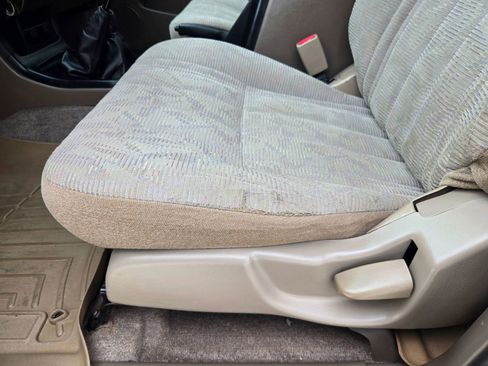 Used 2000 Toyota 4Runner SR5 image 14