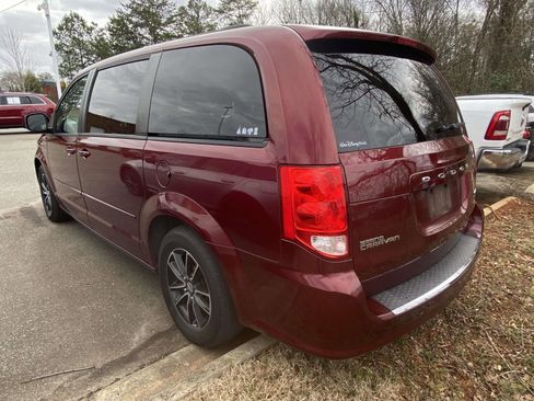 Used 2017 Dodge Grand Caravan GT image 7