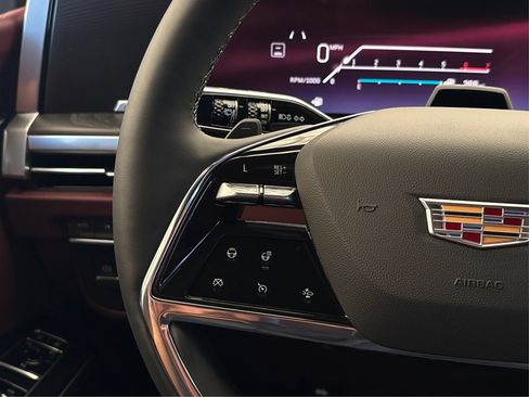 New 2026 Cadillac Escalade ESV Luxury AWD/4WD image 27