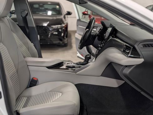 Used 2023 Toyota Camry SE image 28