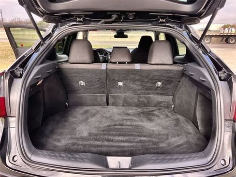 Used 2020 Toyota C-HR XLE image 20