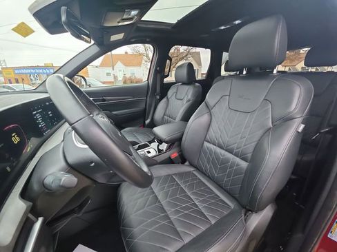 Used 2023 Kia Telluride EX X-Line image 15