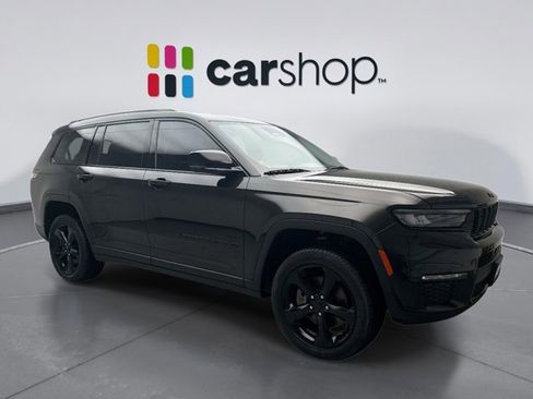 Used 2023 Jeep Grand Cherokee L Limited w/ Black Appearance Package AWD/4WD image 7