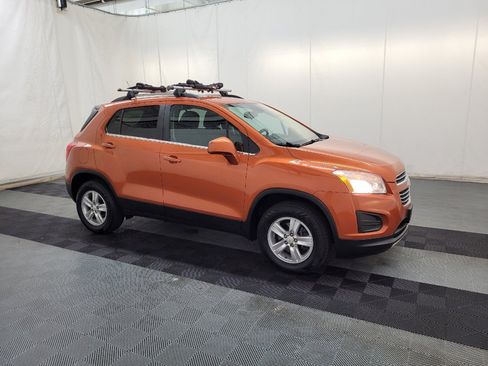 Used 2015 Chevrolet Trax LT AWD/4WD image 11