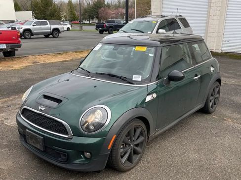 Used 2013 MINI Cooper S FWD image 1