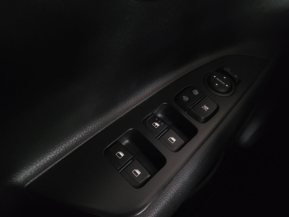Used 2022 Kia Rio S FWD image 27