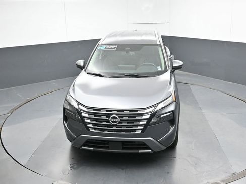 Used 2024 Nissan Rogue SL AWD/4WD image 45