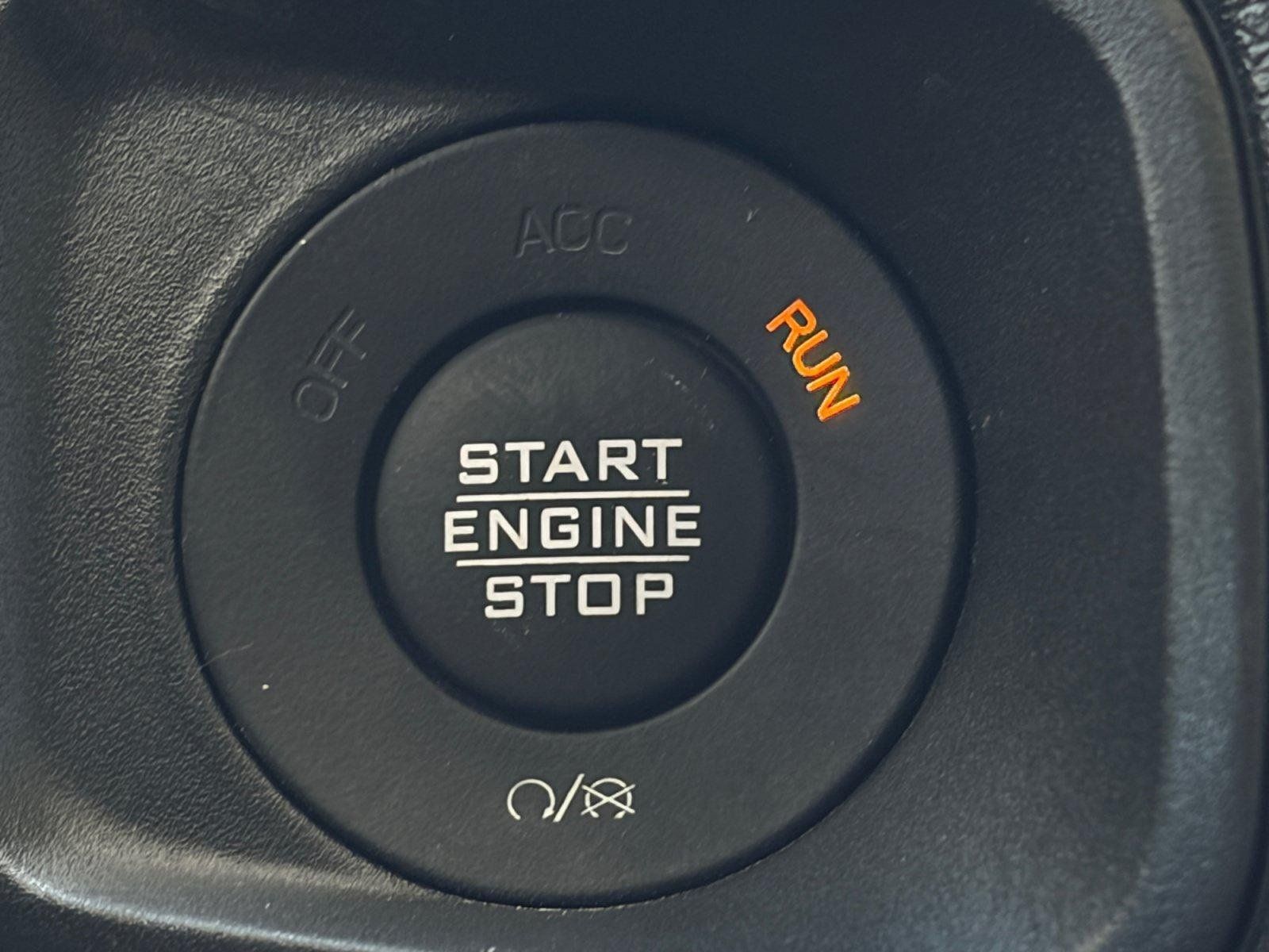 Used 2024 Jeep Wrangler Unlimited Sport AWD/4WD image 23