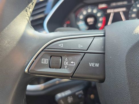 Used 2024 Audi Q3 2.0T Premium w/ Convenience Package image 33