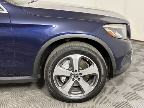 Used 2019 Mercedes-Benz GLC 300 4MATIC image 13