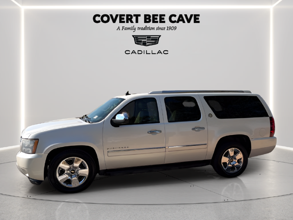 Used 2010 Chevrolet Suburban LTZ AWD/4WD image 4