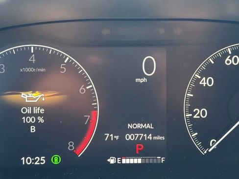 Used 2025 Honda HR-V Sport image 18
