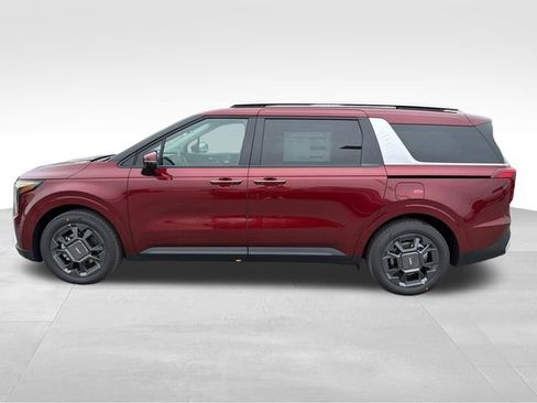 New 2026 Kia Carnival EX FWD image 4