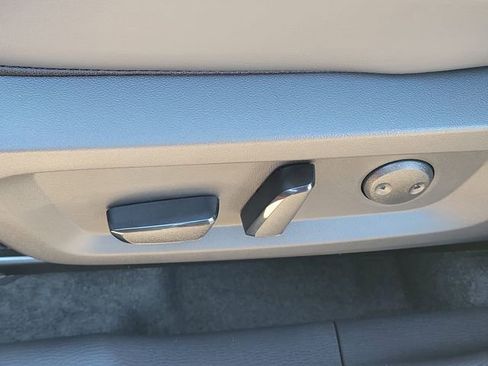 New 2026 Mitsubishi Outlander SE image 20