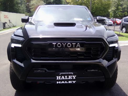 Used 2026 Toyota Tacoma TRD Pro w/ Tow Tech Package AWD/4WD image 15