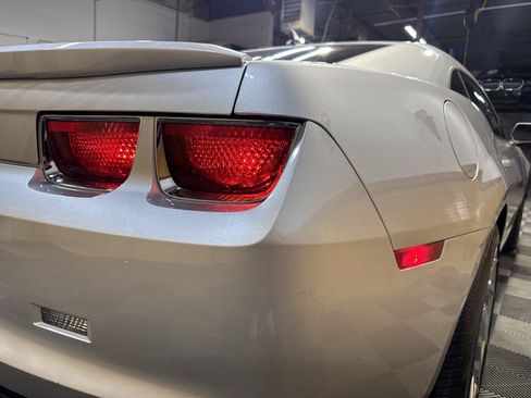 Used 2012 Chevrolet Camaro LT RWD image 10