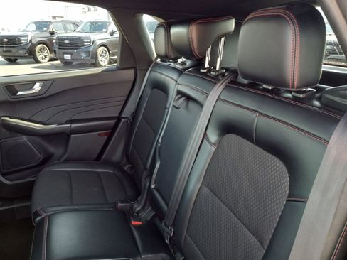 Used 2024 Ford Escape ST-Line image 15