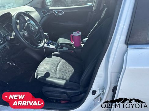 Used 2017 Nissan Sentra SV w/ Style Package FWD image 10