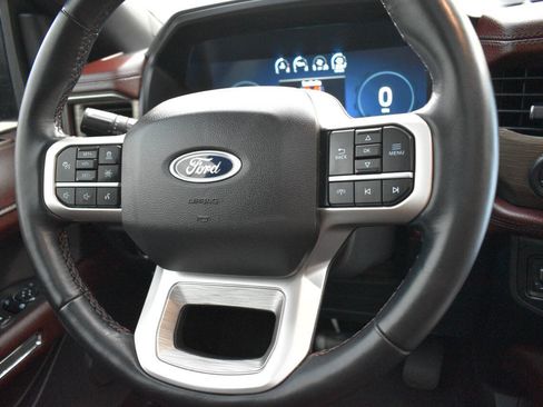 Used 2024 Ford Expedition Max Limited AWD/4WD image 29