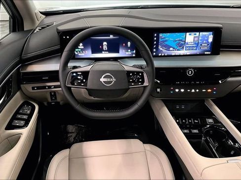 New 2025 Nissan Murano SL AWD/4WD image 19