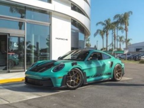 Certified 2025 Porsche 911 GT3 RS RWD image 1