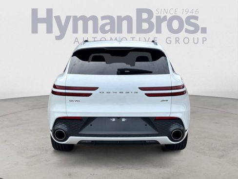 Used 2023 Genesis GV70 2.5T w/ Sport Prestige Package image 4
