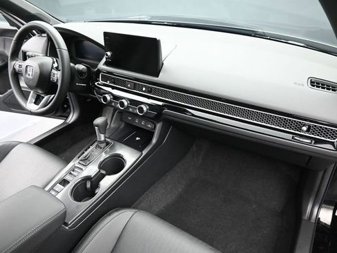 Used 2026 Honda Civic Sport Touring image 40