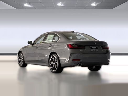 Used 2026 BMW 330i Sedan w/ Premium Package RWD image 3