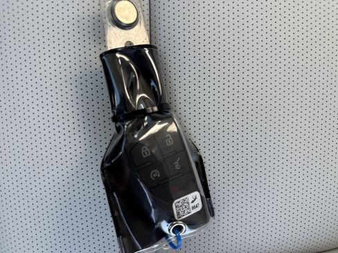 New 2026 Buick Envision Avenir image 35