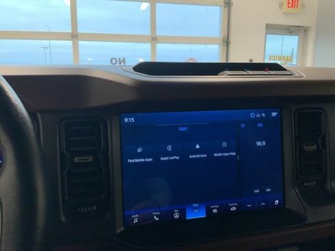 Used 2024 Ford Bronco Outer Banks image 49