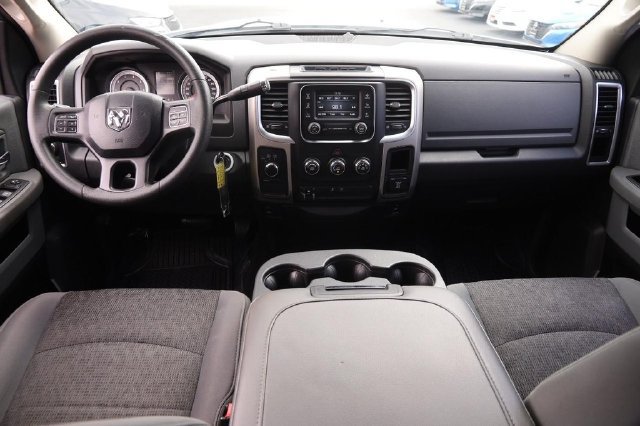 Used 2016 RAM 2500 SLT AWD/4WD image 21