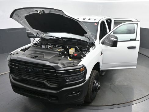 New 2026 RAM 3500 Tradesman AWD/4WD image 76