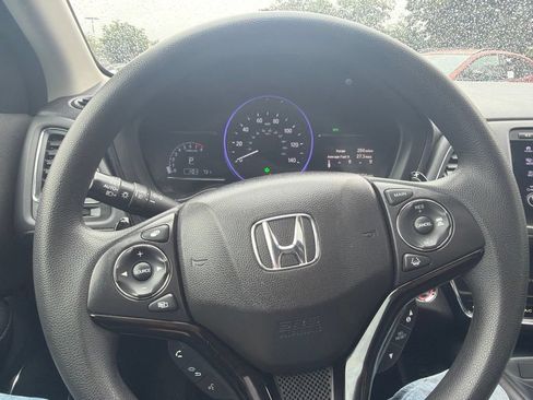 Used 2022 Honda HR-V EX image 24