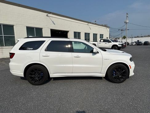 Used 2022 Dodge Durango R/T w/ Tow 'N Go Package AWD/4WD image 7