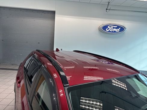 Used 2019 Toyota RAV4 LE image 24