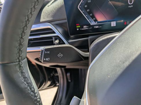 Used 2025 BMW 330i Sedan RWD image 33