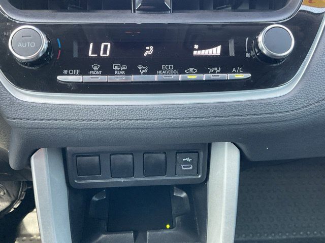 Used 2024 Toyota Corolla Cross LE FWD image 28