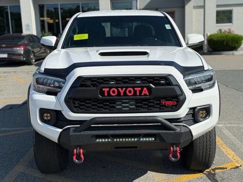 Used 2023 Toyota Tacoma TRD Off-Road AWD/4WD image 9